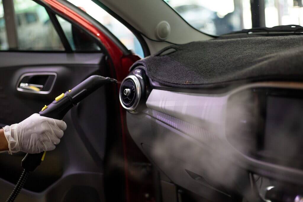 steam cleaners cleaning with steam